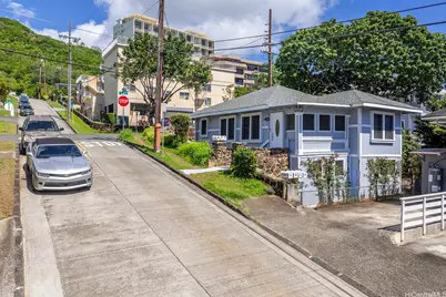 1581 Miller Street, Honolulu, HI 96813 - Photo 1
