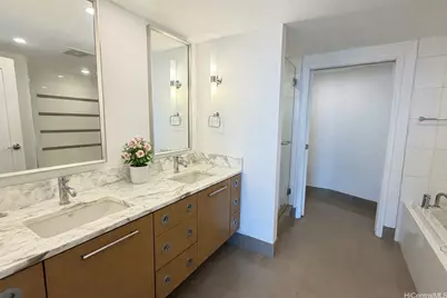 1177 Queen Street #3204, Honolulu, HI 96814 - Photo 7