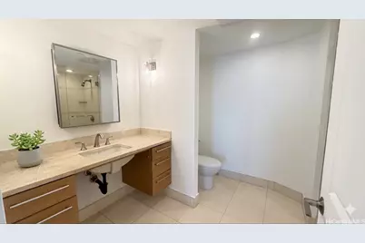 1177 Queen Street #3204, Honolulu, HI 96814 - Photo 9