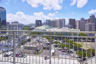 1655 Makaloa Street #1807, Honolulu, HI 96814 - Photo 15