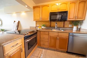 46-270 Kahuhipa St, Kaneohe, HI 96744 - Photo 3
