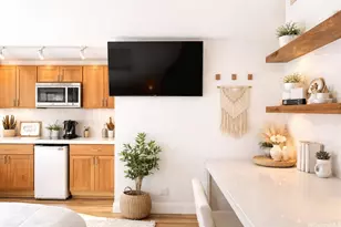 444 Niu St, Honolulu, HI 96815 - Photo 11