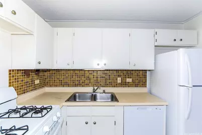 2215 Aloha Drive #DH1205, Honolulu, HI 96815 - Photo 9
