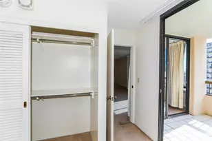 2215 Aloha Dr, Honolulu, HI 96815 - Photo 11