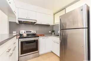 555 University Ave, Honolulu, HI 96826 - Photo 11