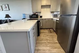 98-719 Iho Pl, Aiea, HI 96701 - Photo 3