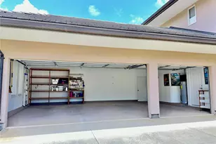 1047 Koko Kai Pl, Honolulu, HI 96825 - Photo 5