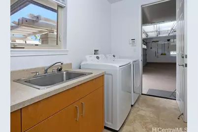 1047 Koko Kai Place, Honolulu, HI 96825 - Photo 15