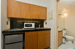 1188 Bishop St, Honolulu, HI 96813 - Photo 7