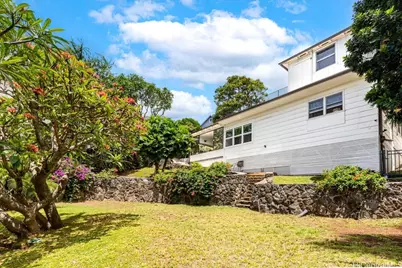 2021 Mott Smith Drive, Honolulu, HI 96822 - Photo 23