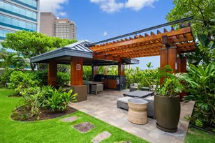 1555 Kapiolani Blvd, Honolulu, HI 96814 - Photo 13