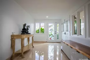 869 Ikena Circle, Honolulu, HI 96821 - Photo 3