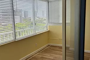 1400 Pensacola St, Honolulu, HI 96822 - Photo 9