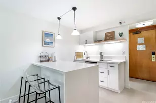 2425 Kuhio Ave, Honolulu, HI 96815 - Photo 7