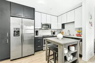 1310 Pensacola St, Honolulu, HI 96814 - Photo 1