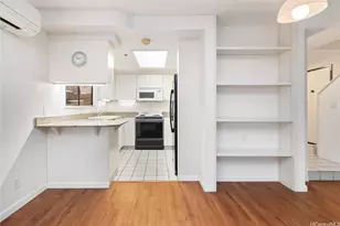 1629 Waikahalulu Ln, Honolulu, HI 96817 - Photo 3