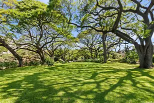 1629 Waikahalulu Ln, Honolulu, HI 96817 - Photo 13