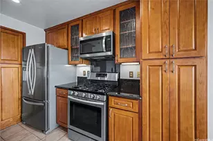 98-1911 Kaahumanu St, Aiea, HI 96701 - Photo 3
