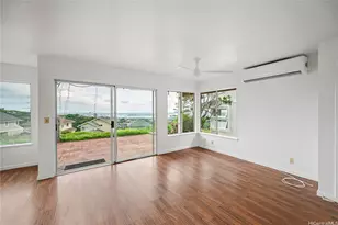 98-1911 Kaahumanu St, Aiea, HI 96701 - Photo 9