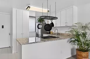 1128 Ala Napunani St, Honolulu, HI 96818 - Photo 11