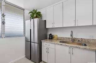 1128 Ala Napunani St, Honolulu, HI 96818 - Photo 13
