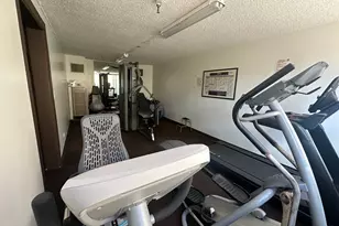 581 Kamoku St, Honolulu, HI 96826 - Photo 5