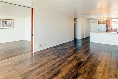 1015 Ala Napunani Street #802, Honolulu, HI 96818 - Photo 3