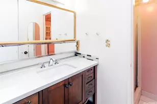 1015 Ala Napunani St, Honolulu, HI 96818 - Photo 11