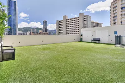 629 Keeaumoku Street #1303, Honolulu, HI 96814 - Photo 17