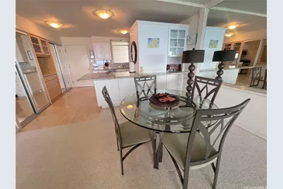 2895 Kalakaua Avenue #1705, Honolulu, HI 96815 - Photo 5