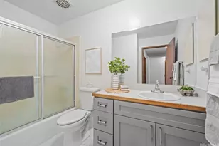 390F Haleloa Pl, Honolulu, HI 96821 - Photo 19
