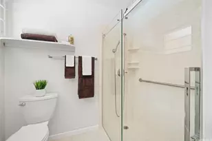390F Haleloa Pl, Honolulu, HI 96821 - Photo 17