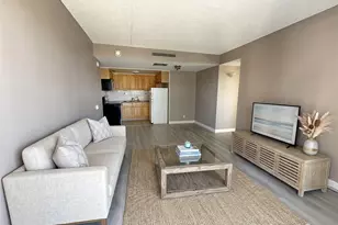 225 Queen St, Honolulu, HI 96813 - Photo 3