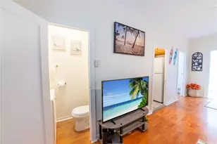 303 Wai Nani Way, Honolulu, HI 96815 - Photo 11