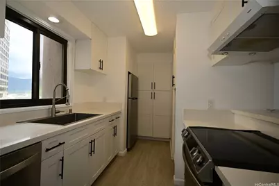 581 Kamoku Street #3002, Honolulu, HI 96826 - Photo 3