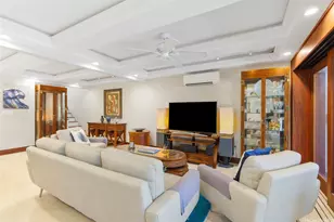 347 Kawaihae St, Honolulu, HI 96825 - Photo 9