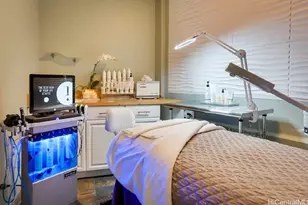 705 S King St, Honolulu, HI 96813 - Photo 1