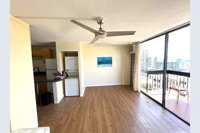 1560 Thurston Avenue #704, Honolulu, HI 96822 - Photo 5