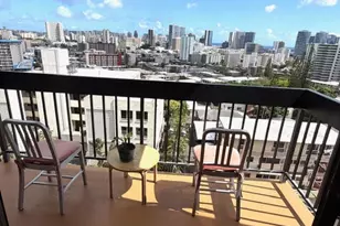 1560 Thurston Ave, Honolulu, HI 96822 - Photo 3