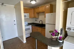 1560 Thurston Ave, Honolulu, HI 96822 - Photo 9