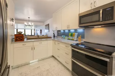 521 Hahaione Street #2/12H, Honolulu, HI 96825 - Photo 13