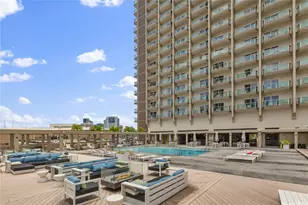 410 Atkinson Dr, Honolulu, HI 96814 - Photo 15