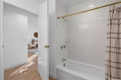 725 Kapiolani Boulevard #1004, Honolulu, HI 96813 - Photo 15