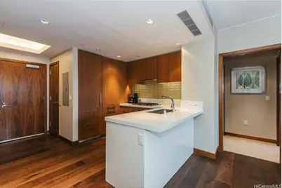 1555 Kapiolani Boulevard #1211, Honolulu, HI 96814 - Photo 3