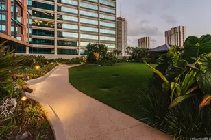 1555 Kapiolani Blvd, Honolulu, HI 96814 - Photo 21