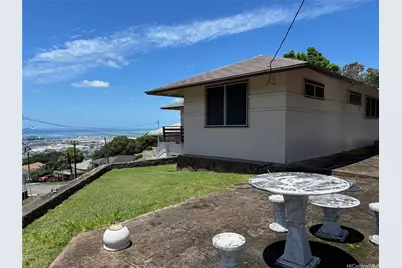 1356 Mamalu Street, Honolulu, HI 96817 - Photo 13
