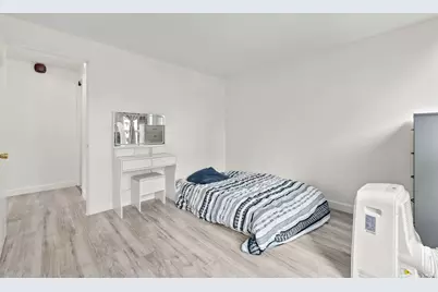 2421 Tusitala Street #803, Honolulu, HI 96815 - Photo 9