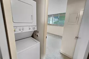 46-255 Kahuhipa St, Kaneohe, HI 96744 - Photo 11