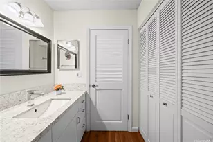 2240 Kuhio Ave, Honolulu, HI 96815 - Photo 11