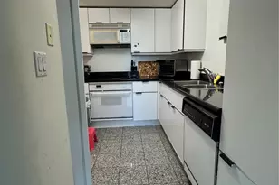 1888 Kalakaua Ave, Honolulu, HI 96815 - Photo 11
